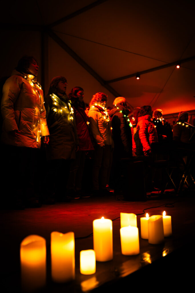 Koor Amazing bij Vreeswijk bij Kaarslicht 2025