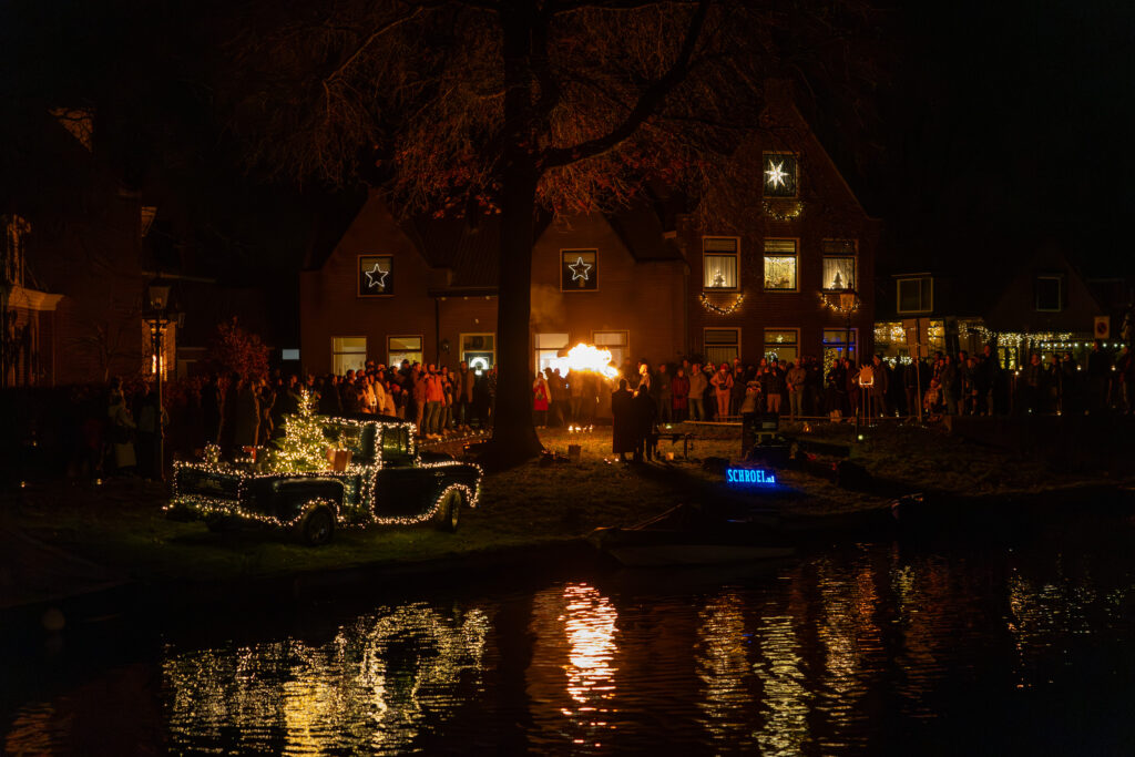 Vuurspuwers van Schroei bij Vreeswijk bij Kaarslicht 2025